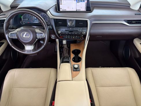 Used 2019 Lexus RX 350L FWD image 3