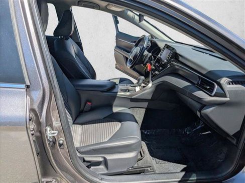 Certified 2023 Toyota Camry SE FWD image 18