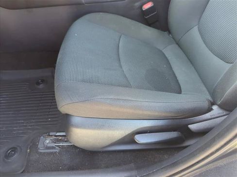 Certified 2021 Toyota RAV4 LE FWD image 12