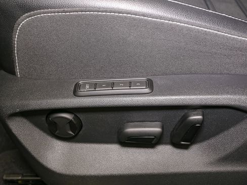 Used 2024 Volkswagen Atlas Cross Sport SEL R-Line image 44