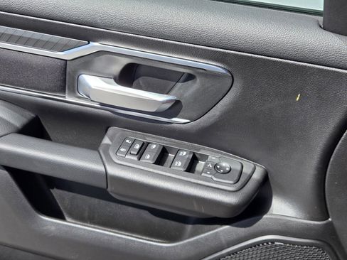 New 2026 RAM 1500 Big Horn w/ Night Edition image 21