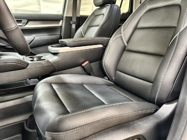 New 2027 GMC Terrain Denali w/ LPO, Floor Liner Package AWD/4WD image 19