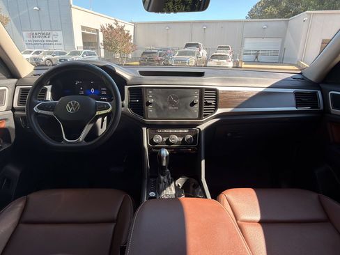 Used 2022 Volkswagen Atlas SE AWD/4WD image 12