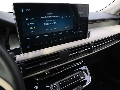 New 2026 Lincoln Corsair Premiere image 27