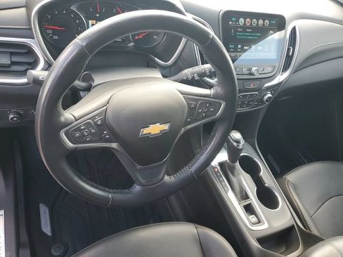 Certified 2018 Chevrolet Equinox Premier FWD image 17