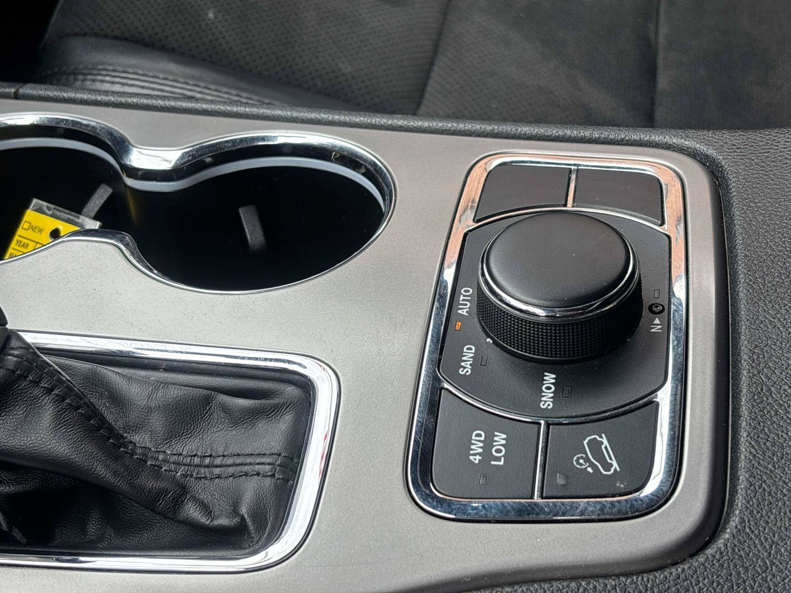 Used 2022 Jeep Grand Cherokee Laredo X AWD/4WD image 20