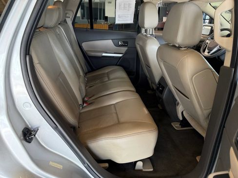 Used 2013 Ford Edge SEL FWD image 12