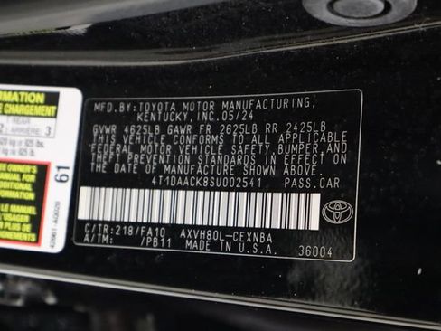Used 2025 Toyota Camry LE FWD image 34