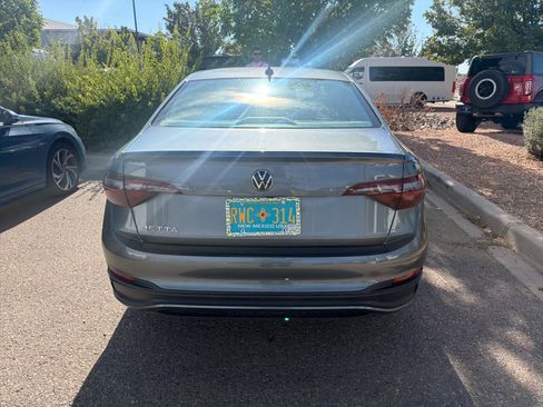 Used 2023 Volkswagen Jetta Sport FWD image 12