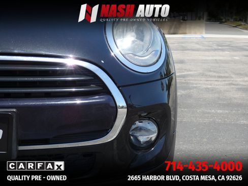 Used 2018 MINI Cooper 2-Door Hardtop FWD image 16