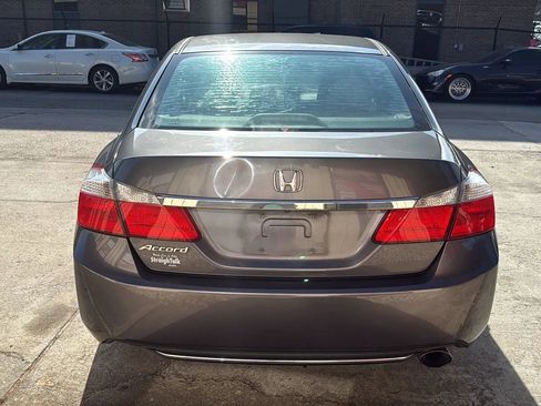Used 2013 Honda Accord LX image 6