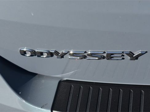 Used 2023 Honda Odyssey Sport image 18