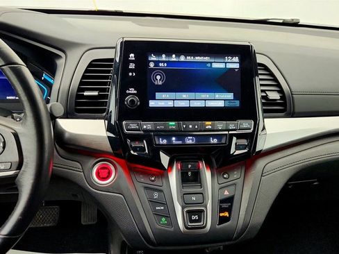 Used 2023 Honda Odyssey Sport image 17