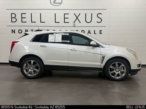 Used 2012 Cadillac SRX Premium image 3