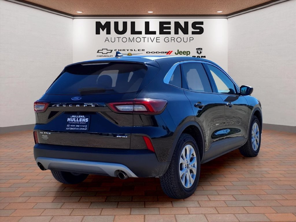 Used 2023 Ford Escape Active AWD/4WD image 5