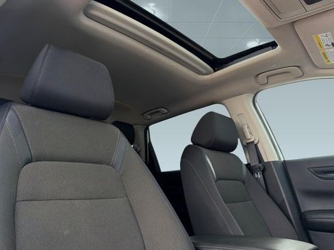 Certified 2025 Honda CR-V EX image 24