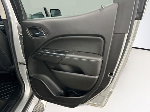 Used 2017 GMC Canyon SLE w/ SLE Convenience Package AWD/4WD image 31