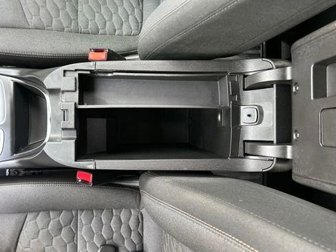 Certified 2018 Chevrolet Equinox LT image 25