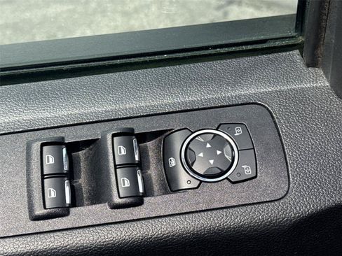 Used 2019 Ford F150 XLT w/ Equipment Group 302A Luxury AWD/4WD image 22
