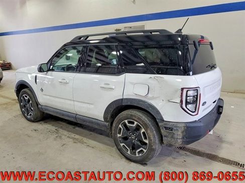 Used 2024 Ford Bronco Sport Outer Banks w/ Tech Package AWD/4WD image 4