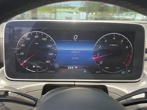 Used 2024 Mercedes-Benz C 300 Sedan image 2