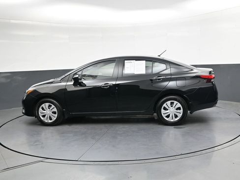 Used 2025 Nissan Versa S w/ Trunk Package image 7