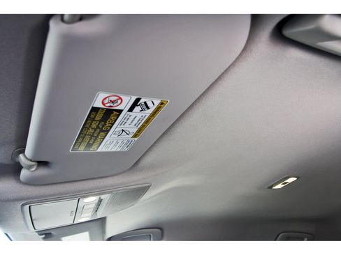 Certified 2025 Nissan Kicks SR w/ Interior Electronics Package FWD image 31