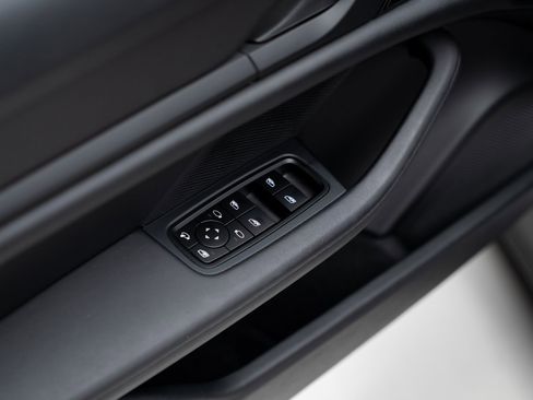 Used 2023 Porsche Taycan w/ Premium Package image 52