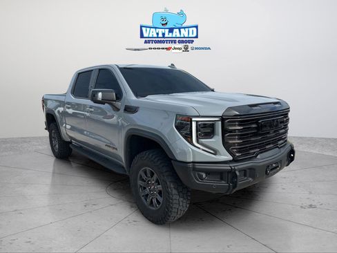 Used 2024 GMC Sierra 1500 AT4X AWD/4WD image 21