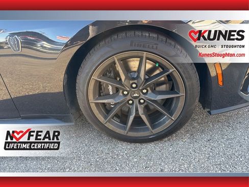 Used 2024 Ford Mustang Dark Horse image 15