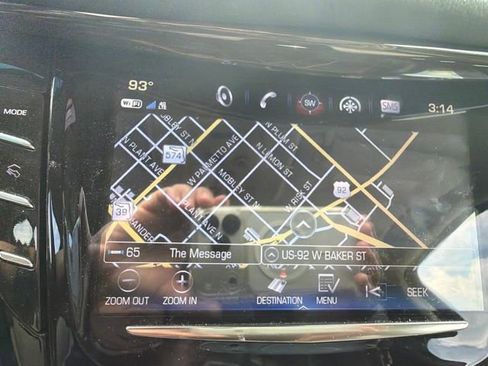 Used 2018 Cadillac Escalade ESV Luxury RWD image 25