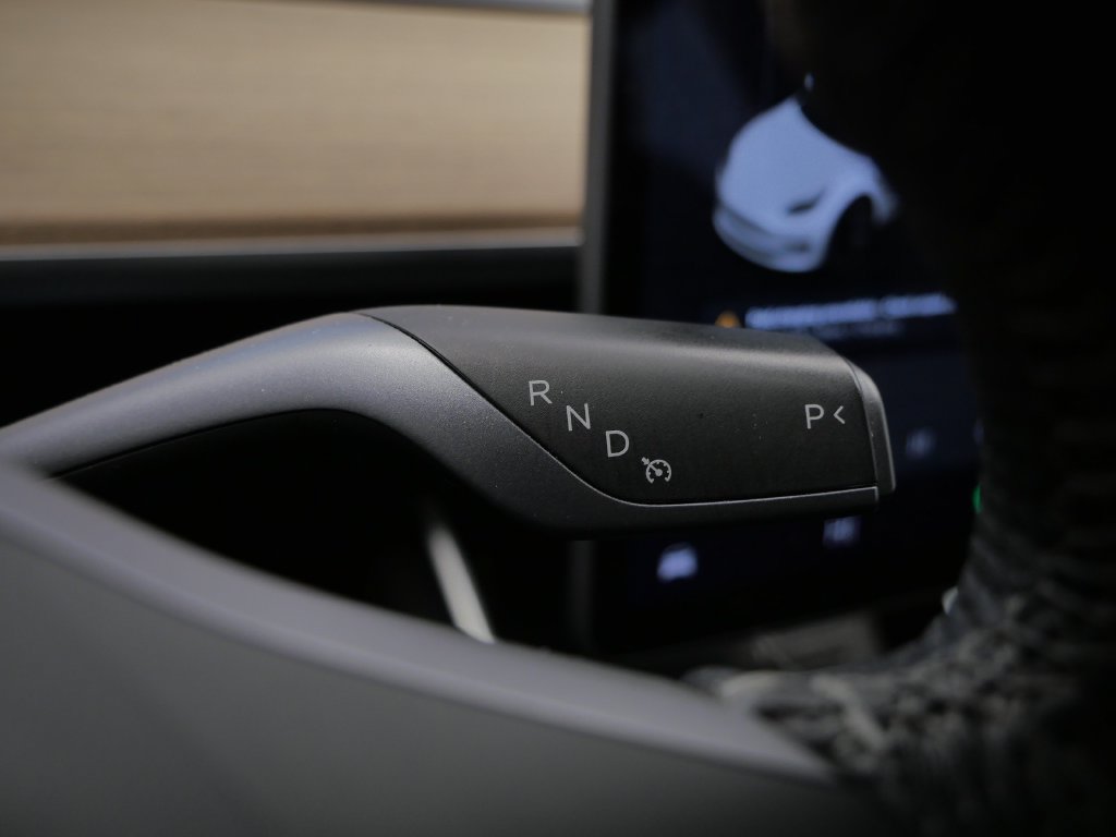 Used 2019 Tesla Model 3 Long Range AWD/4WD image 24
