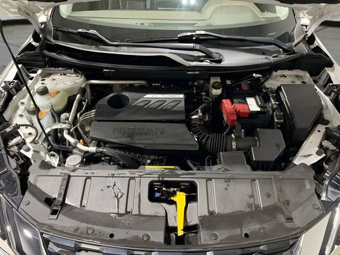 Certified 2023 Nissan Rogue SV w/ SV Premium B Package AWD/4WD image 32