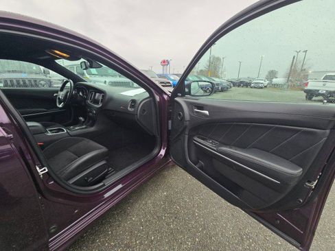 Used 2022 Dodge Charger Scat Pack image 11