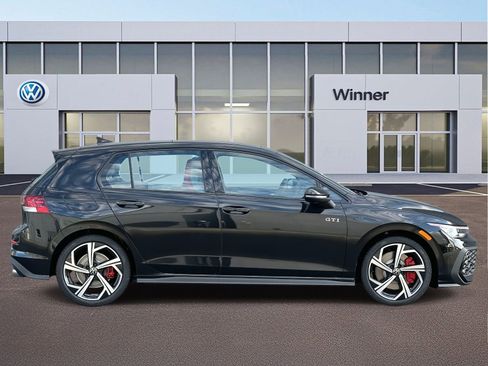 New 2026 Volkswagen GTI SE image 6