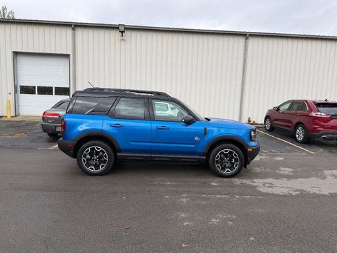 New 2025 Ford Bronco Sport Outer Banks w/ Outer Banks Tech Package+ AWD/4WD image 4