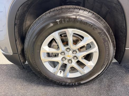 Used 2018 Chevrolet Traverse LT AWD/4WD image 15