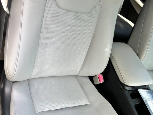 Used 2013 Lexus RX 350 FWD w/ Premium Pkg image 29