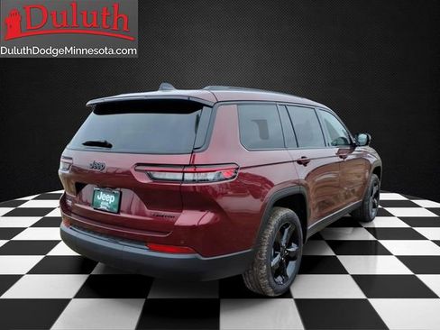 New 2025 Jeep Grand Cherokee L Limited w/ Black Appearance Package image 5