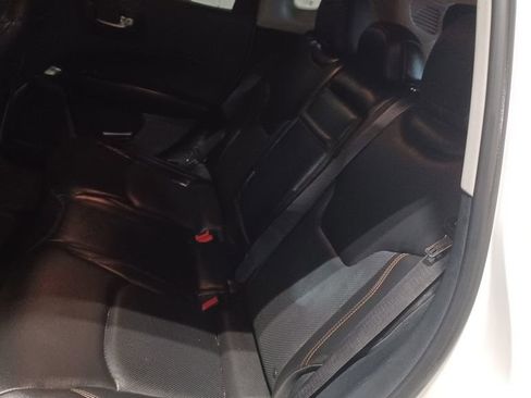 Used 2018 Jeep Compass Limited image 7