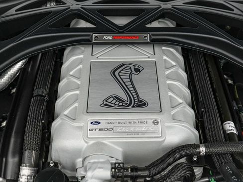 Certified 2022 Ford Mustang Shelby GT500 w/ Technology Package image 14