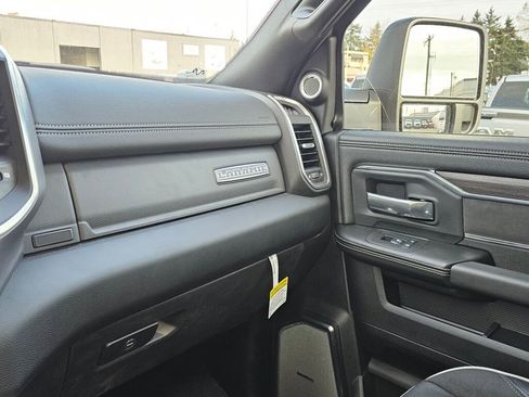 New 2025 RAM 3500 Laramie image 22