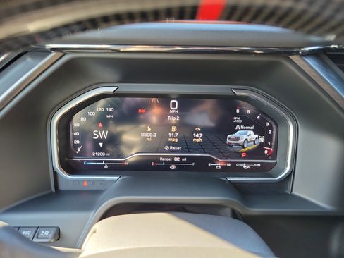 Used 2023 GMC Sierra 1500 AT4 w/ AT4 Premium Package image 28