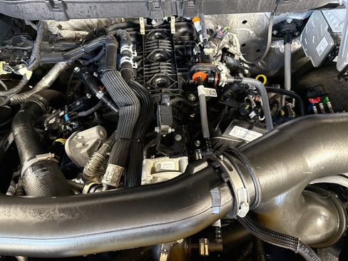 Used 2025 Ford F150 XLT w/ Equipment Group 301A Standard RWD image 37