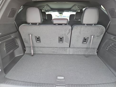 New 2026 Chevrolet Traverse Z71 w/ Driver Confidence Package AWD/4WD image 10