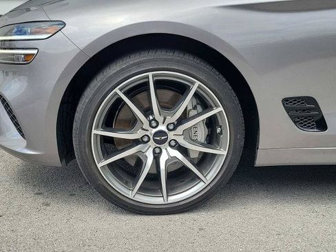 Used 2024 Genesis G70 2.5T AWD/4WD image 5