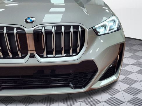 Used 2025 BMW X1 xDrive28i w/ Premium Package image 29