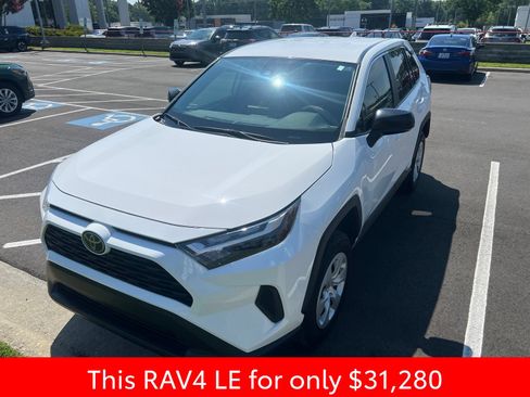 Used 2025 Toyota RAV4 LE FWD image 19