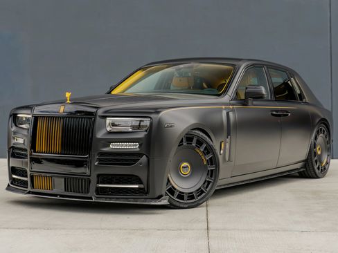 Used 2027 Rolls-Royce Phantom Sedan RWD image 4