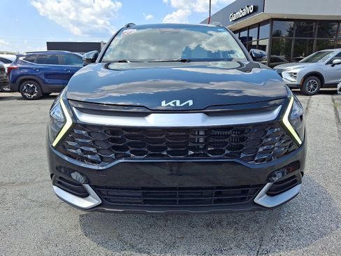Used 2023 Kia Sportage EX w/ EX Premium Package AWD/4WD image 2